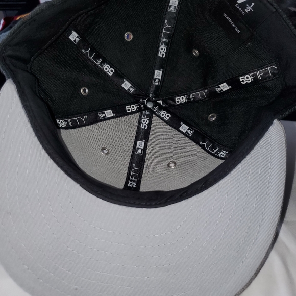 Hat - Picture 3 of 3